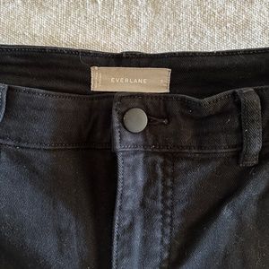Black Utility Barrel Pants from Everlane